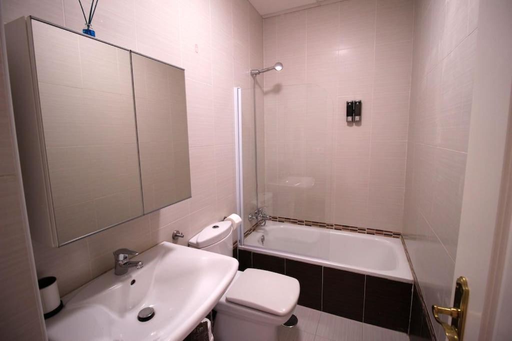 Bonito Y Silencioso Apartamento - Centro Historico Málaga Buitenkant foto