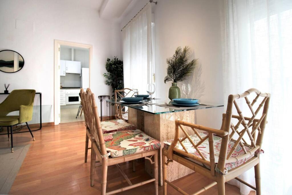 Bonito Y Silencioso Apartamento - Centro Historico Málaga Buitenkant foto